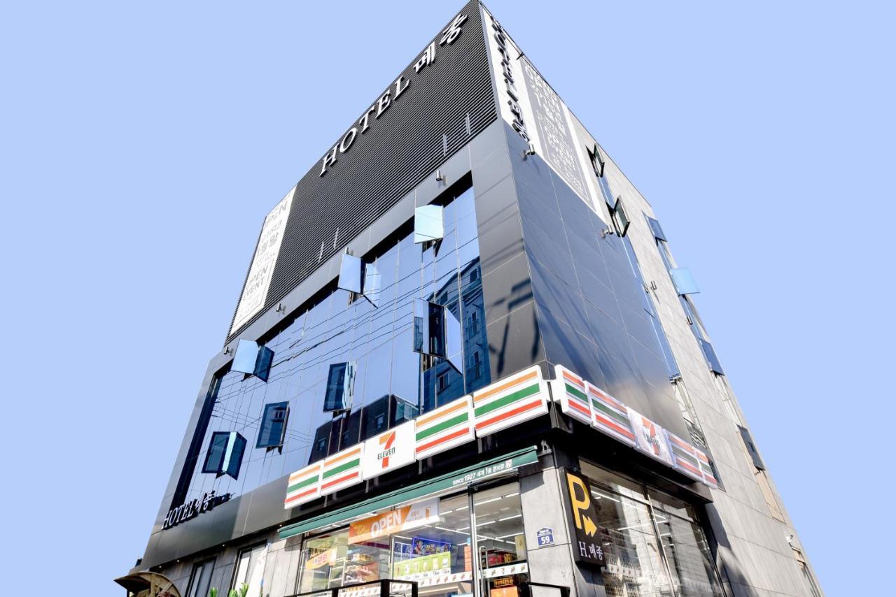 Hotel Maison Busan Esterno foto